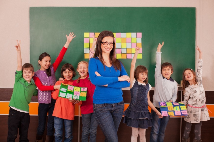 En lärare och hennes elever.