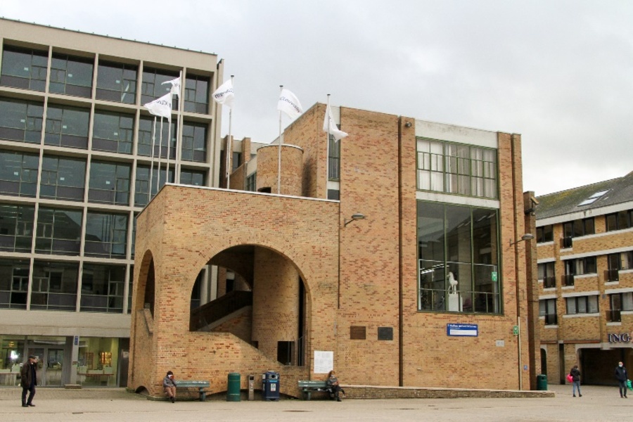 University of Louvain-La-Neuve, Grand-Place
