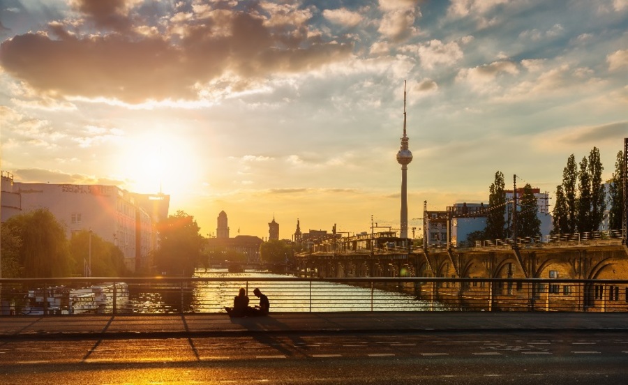 The Jannowitz Bridge in Berlin at sunset